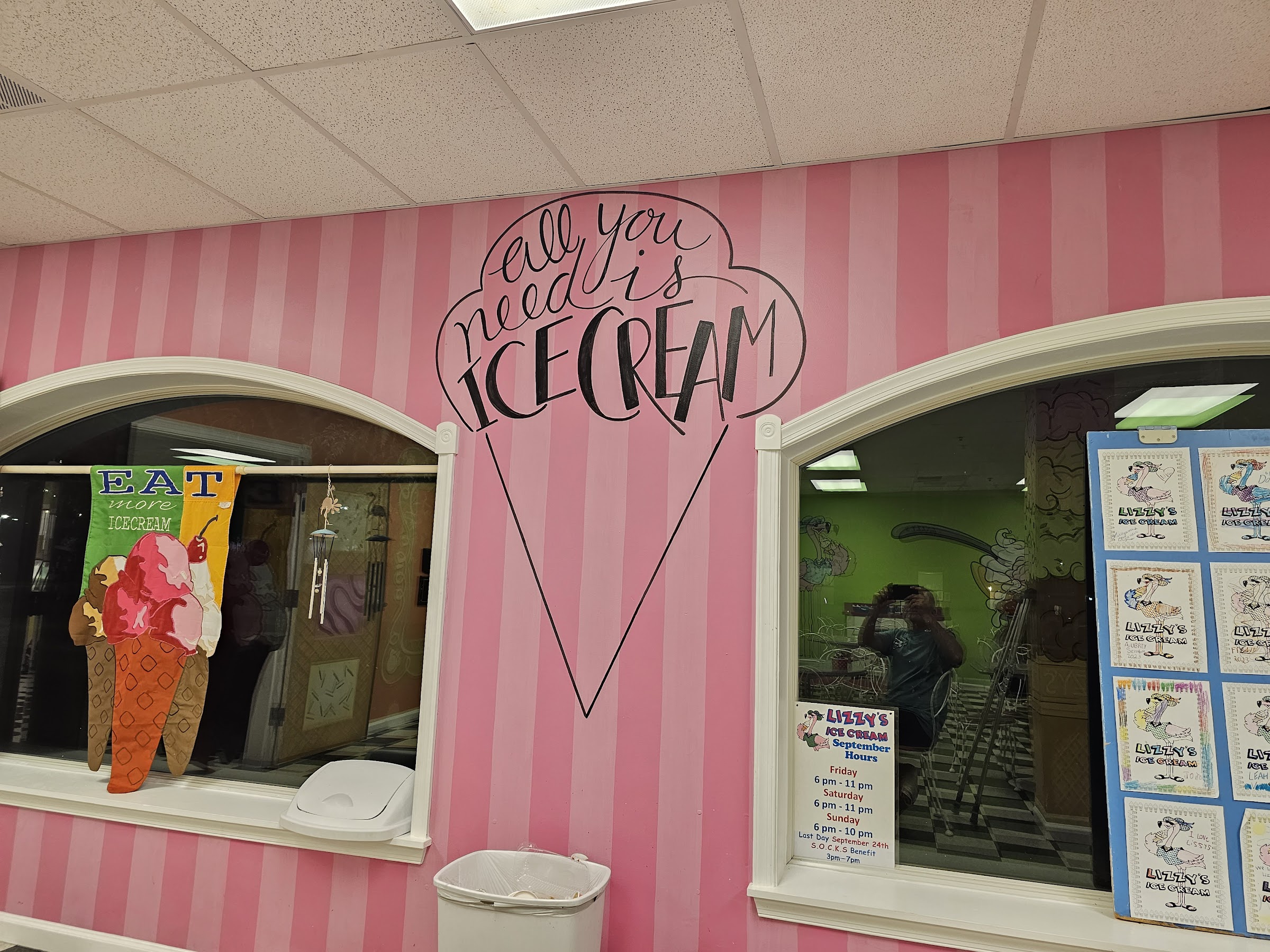 Lizzy's Ice Cream photo