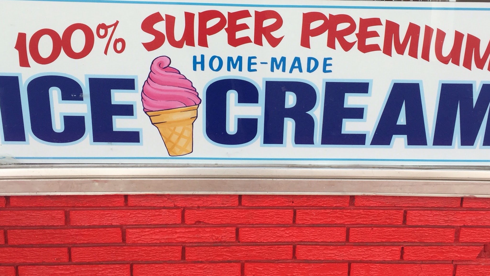 Four Boys Ice Cream Shop photo