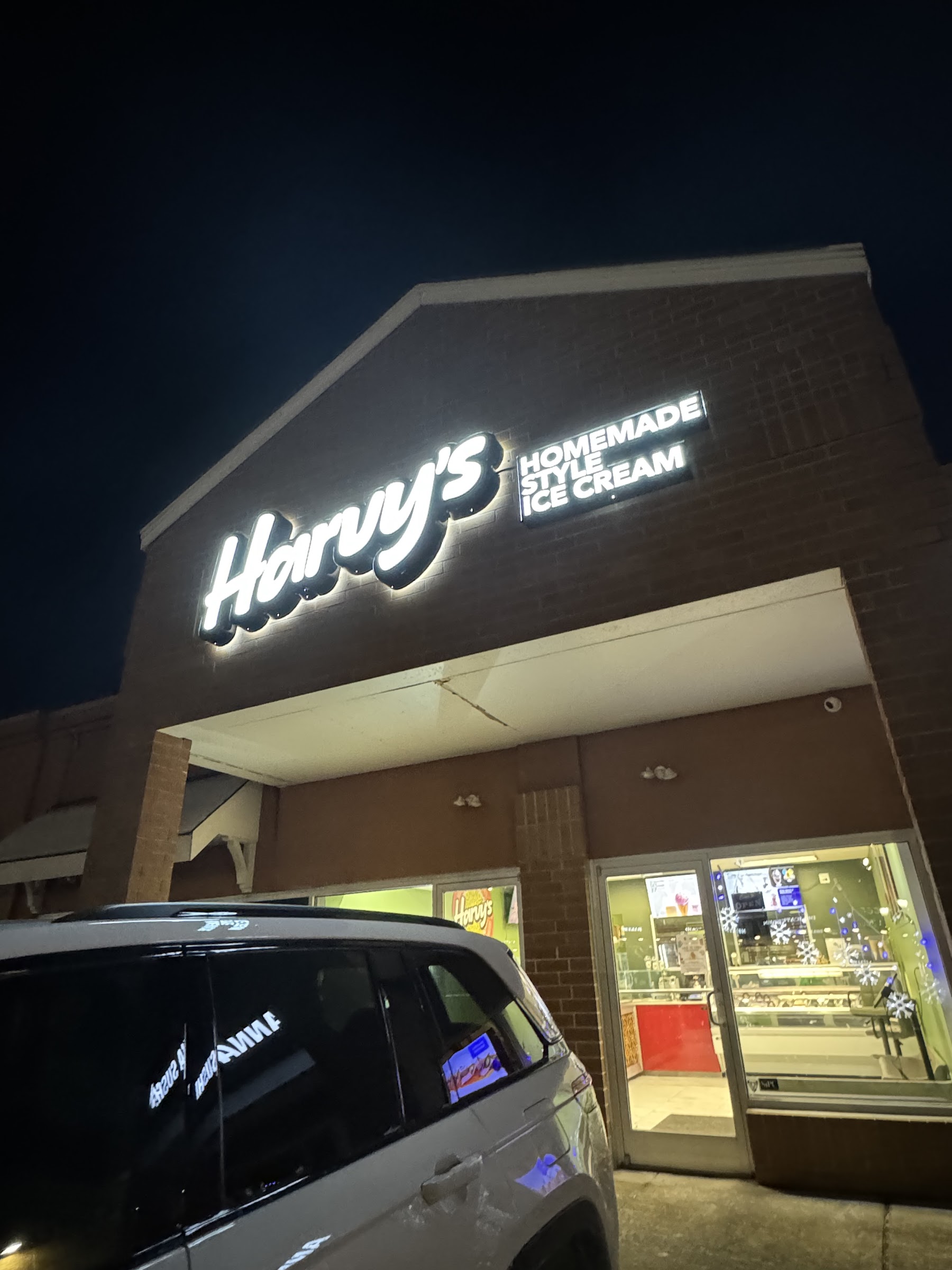 Harvy’s Homemade Style Icecream photo
