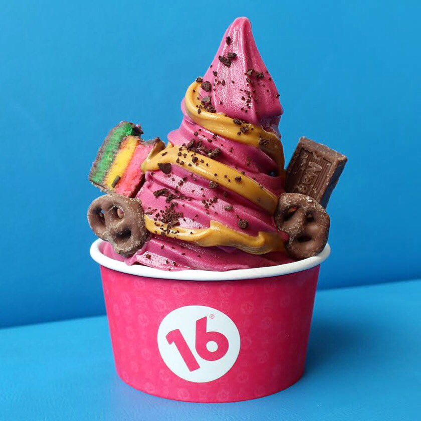 16 Handles photo