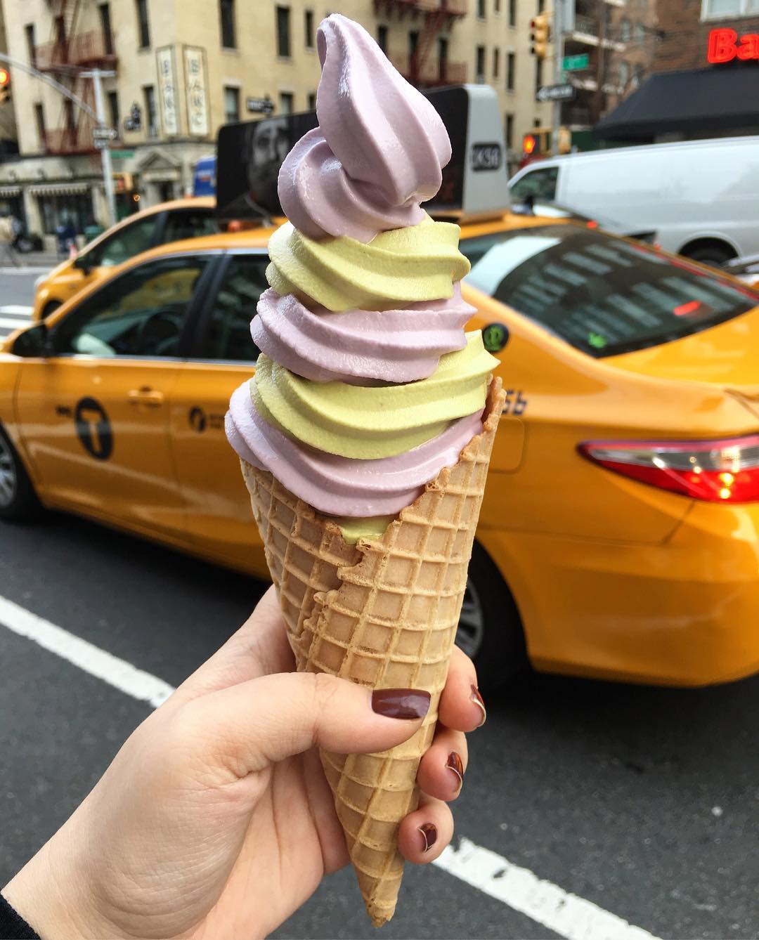 16 Handles photo