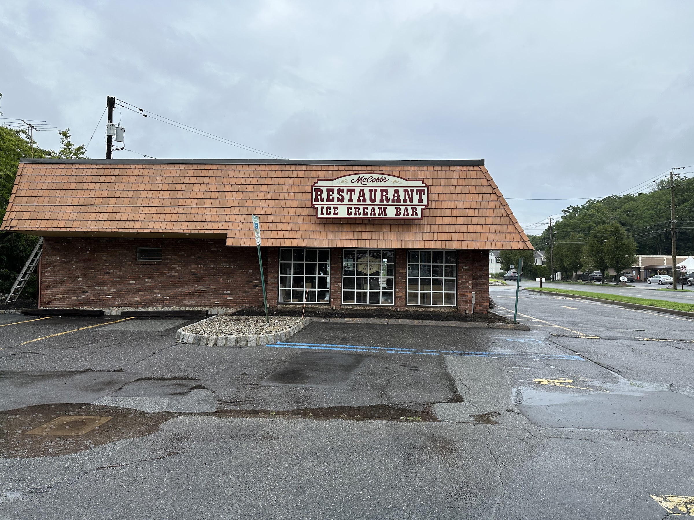 McCobb's Restaurant & Ice Cream Bar photo