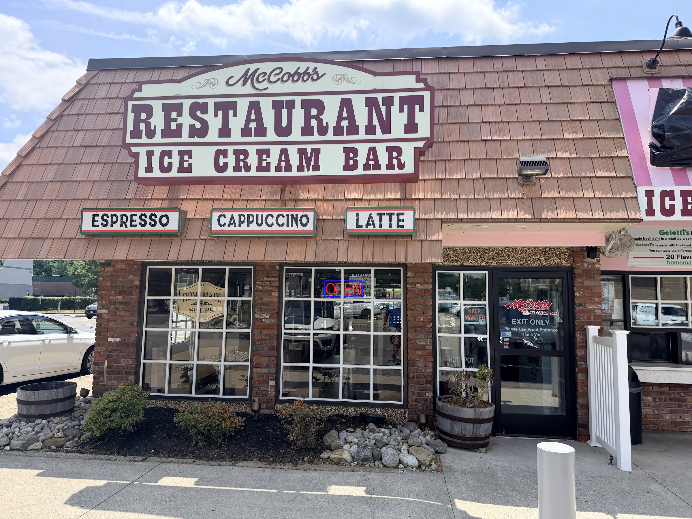 McCobb's Restaurant & Ice Cream Bar photo