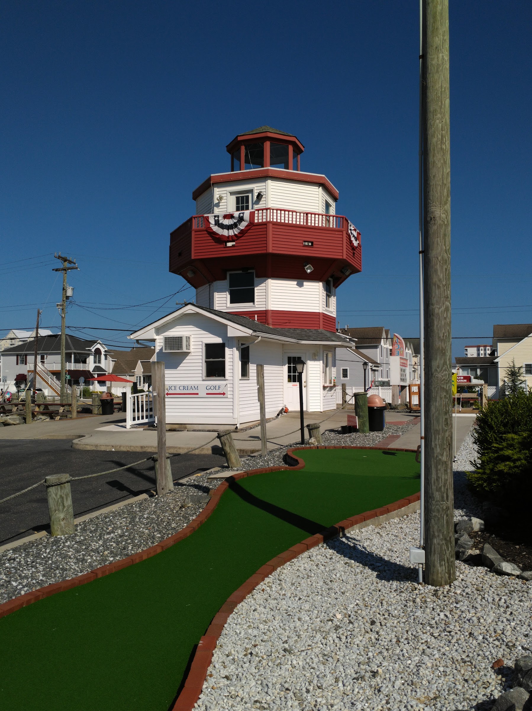 Harbor Light Golf, Bikes & Ice Cream photo