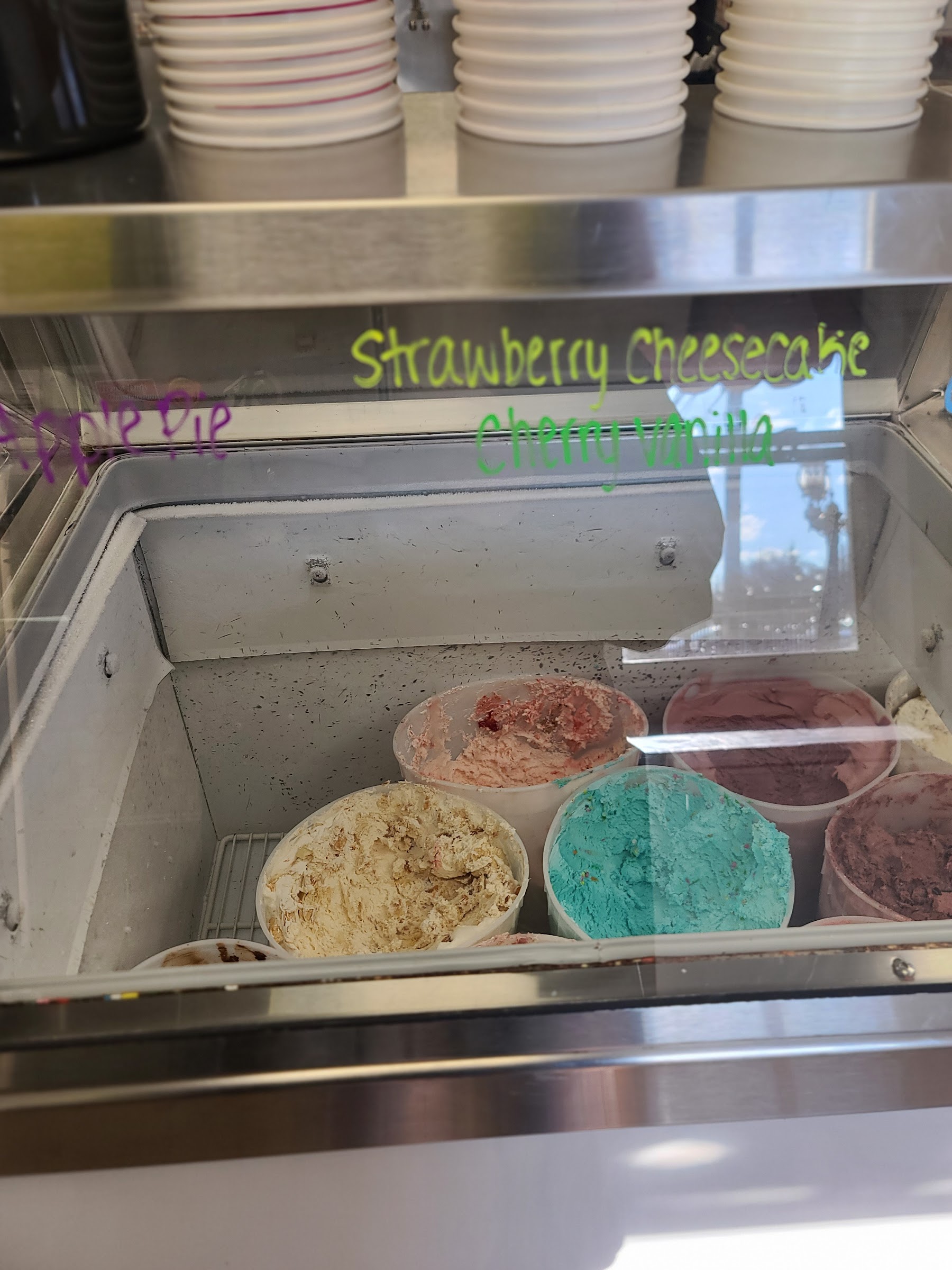 Sundae's Ice Cream Parlor photo