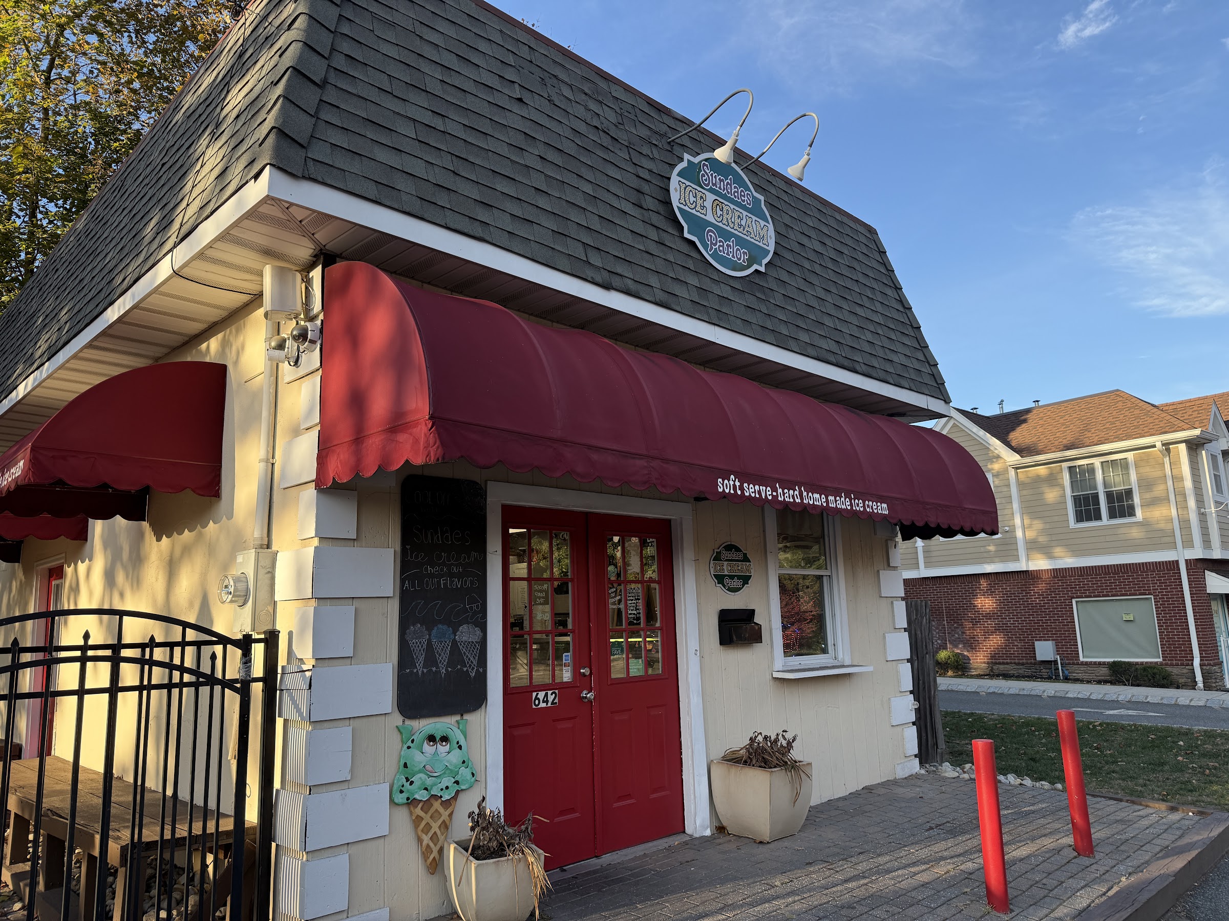 Sundae's Ice Cream Parlor photo
