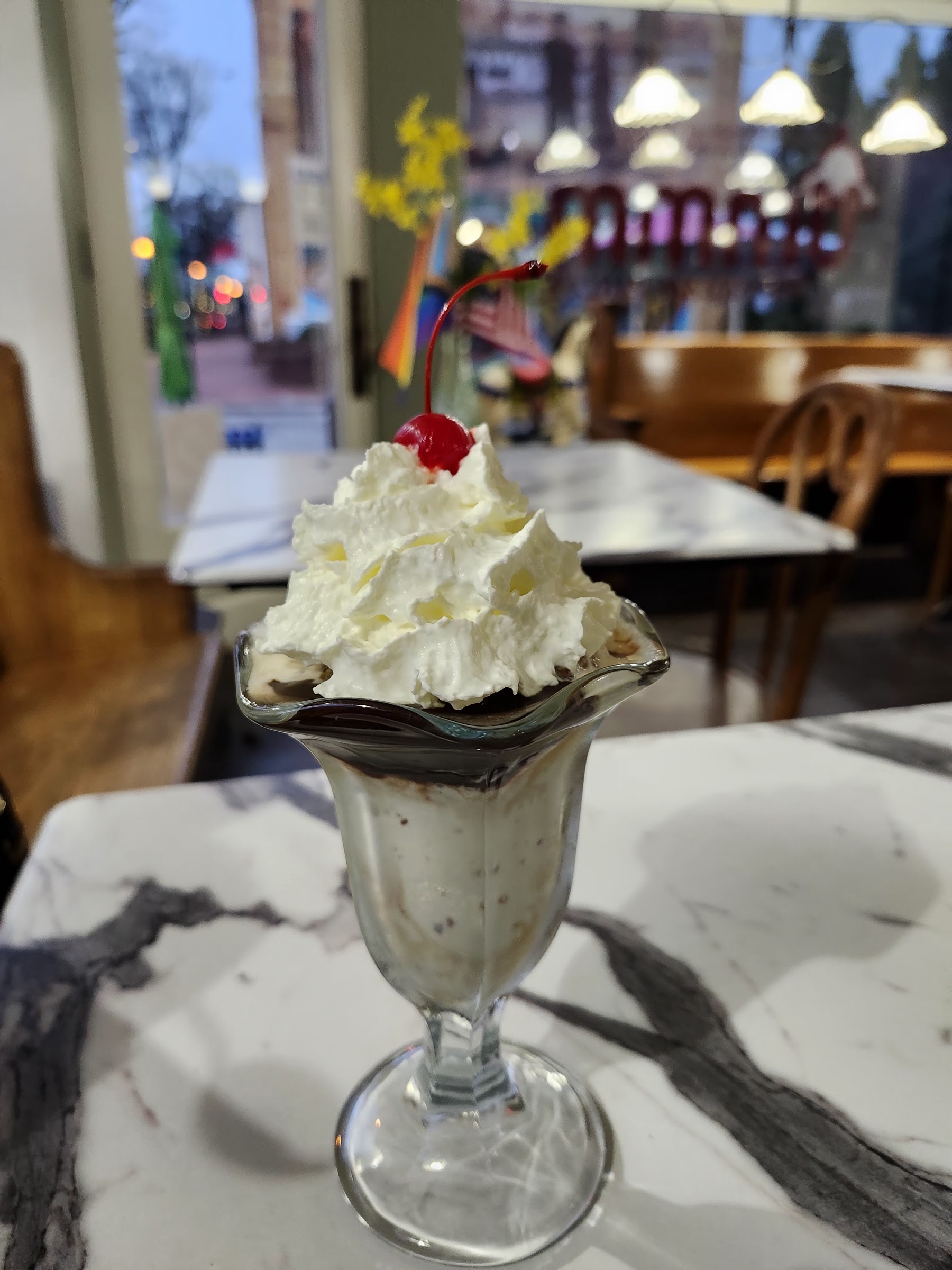 UMMM Ice Cream Parlor