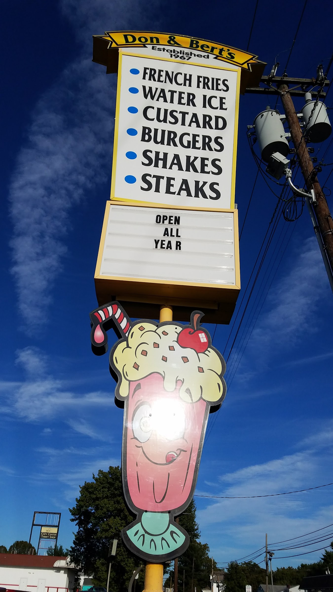 Don & Bert's Custard Stand photo