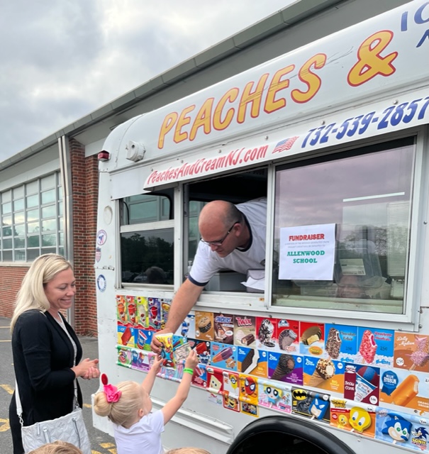 Peaches & Cream Ice Cream Truck photo