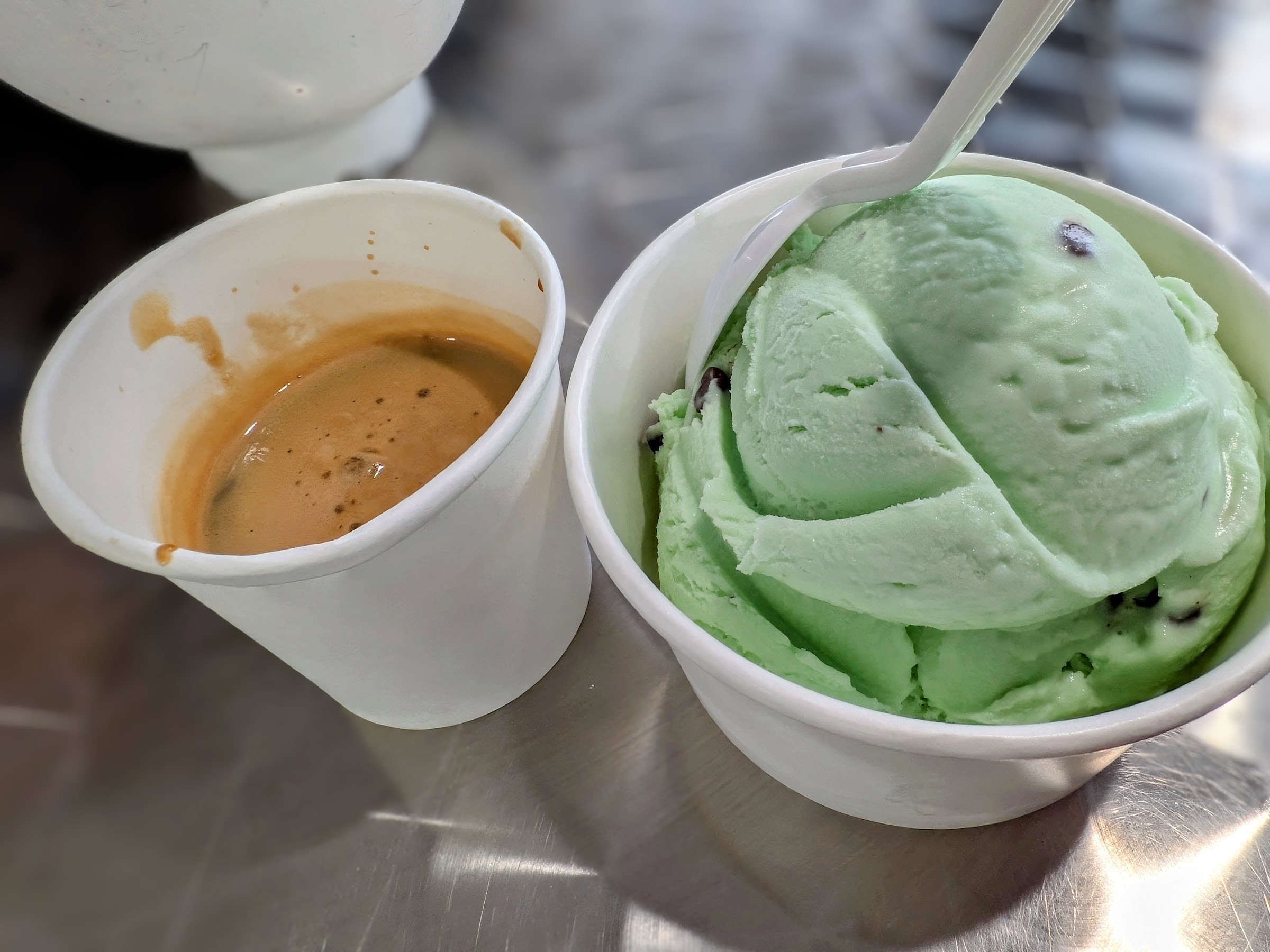 Dover Scoops & Brews photo