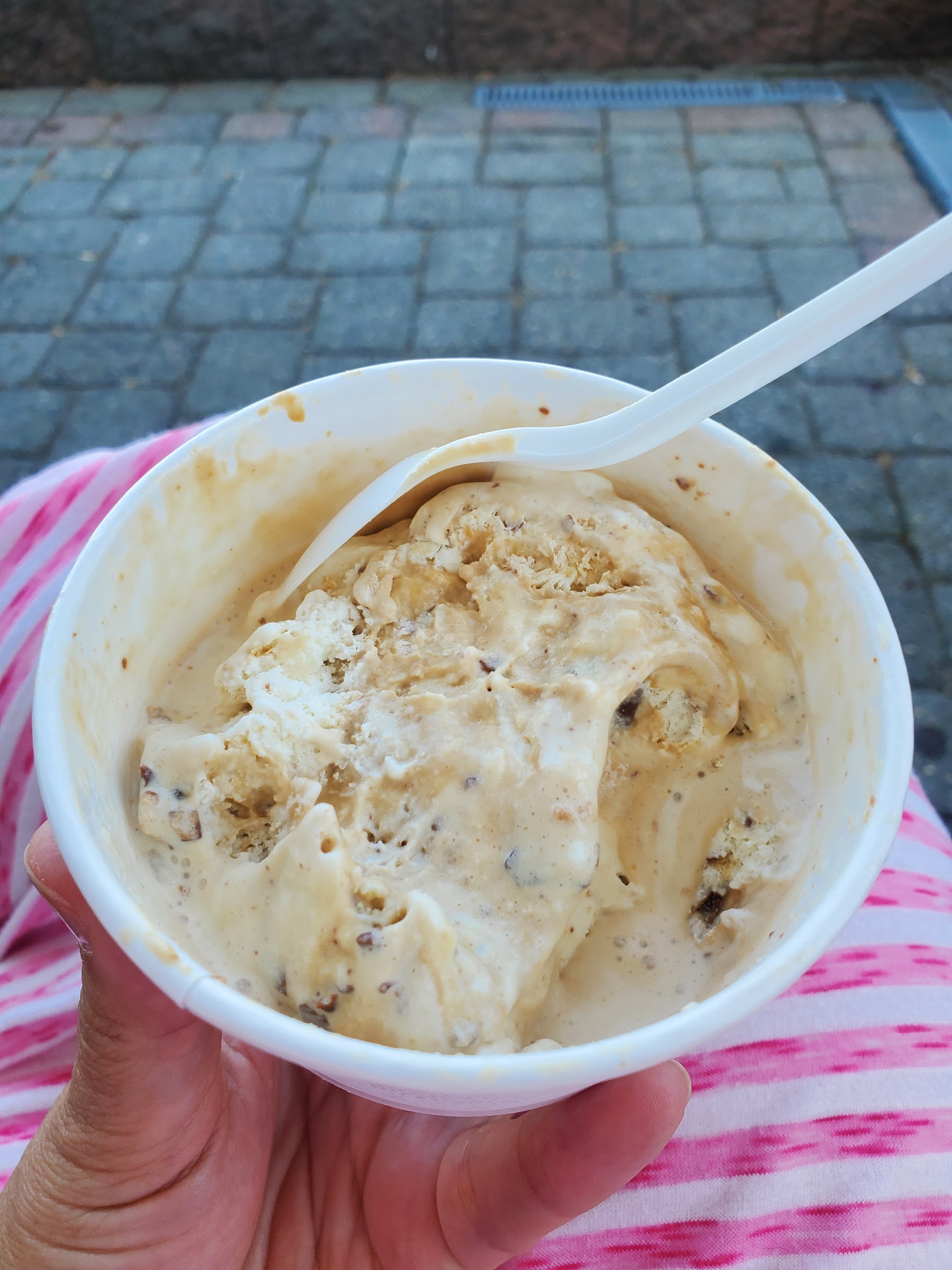 Ice Cream On 9 photo