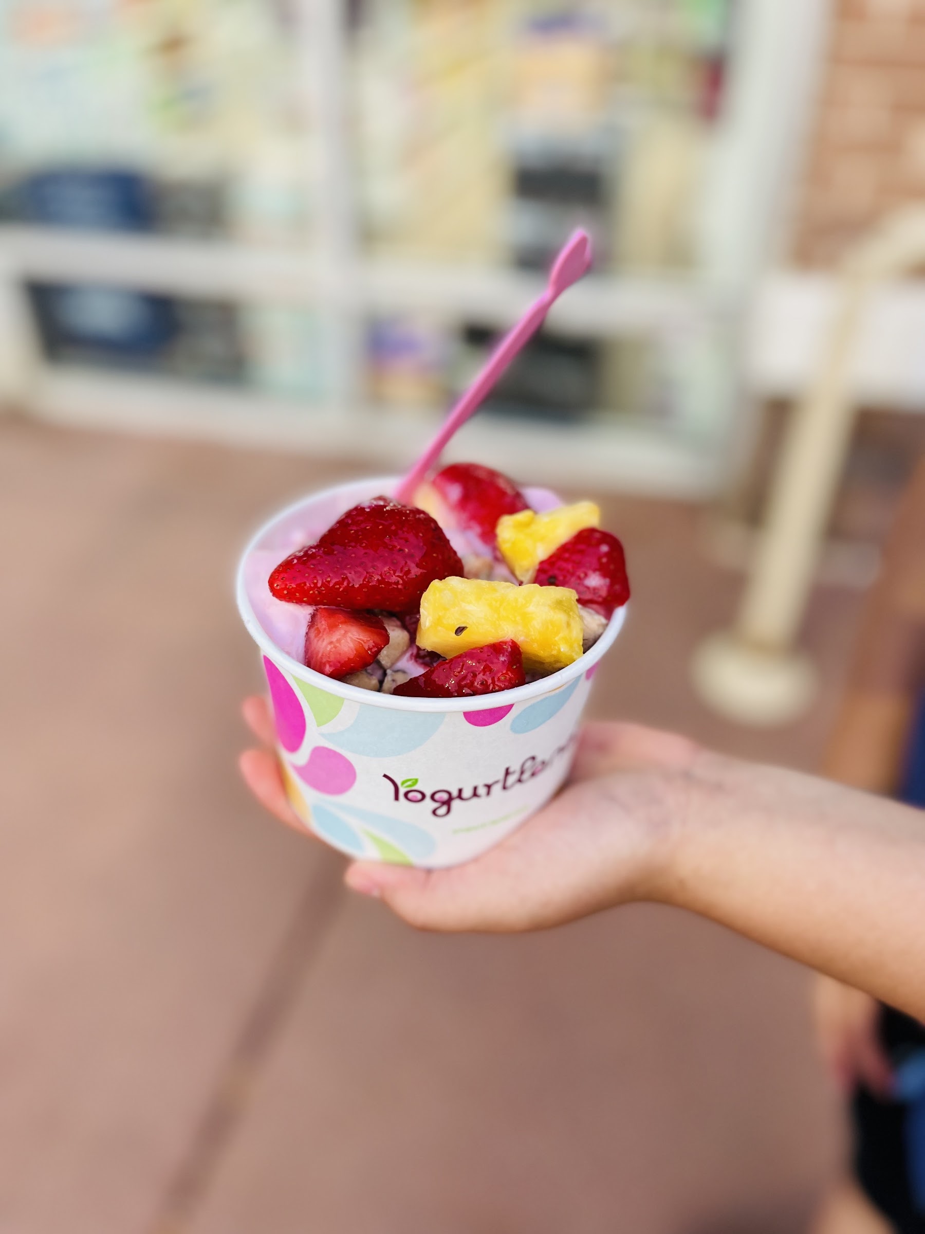 Yogurtland Hamilton photo