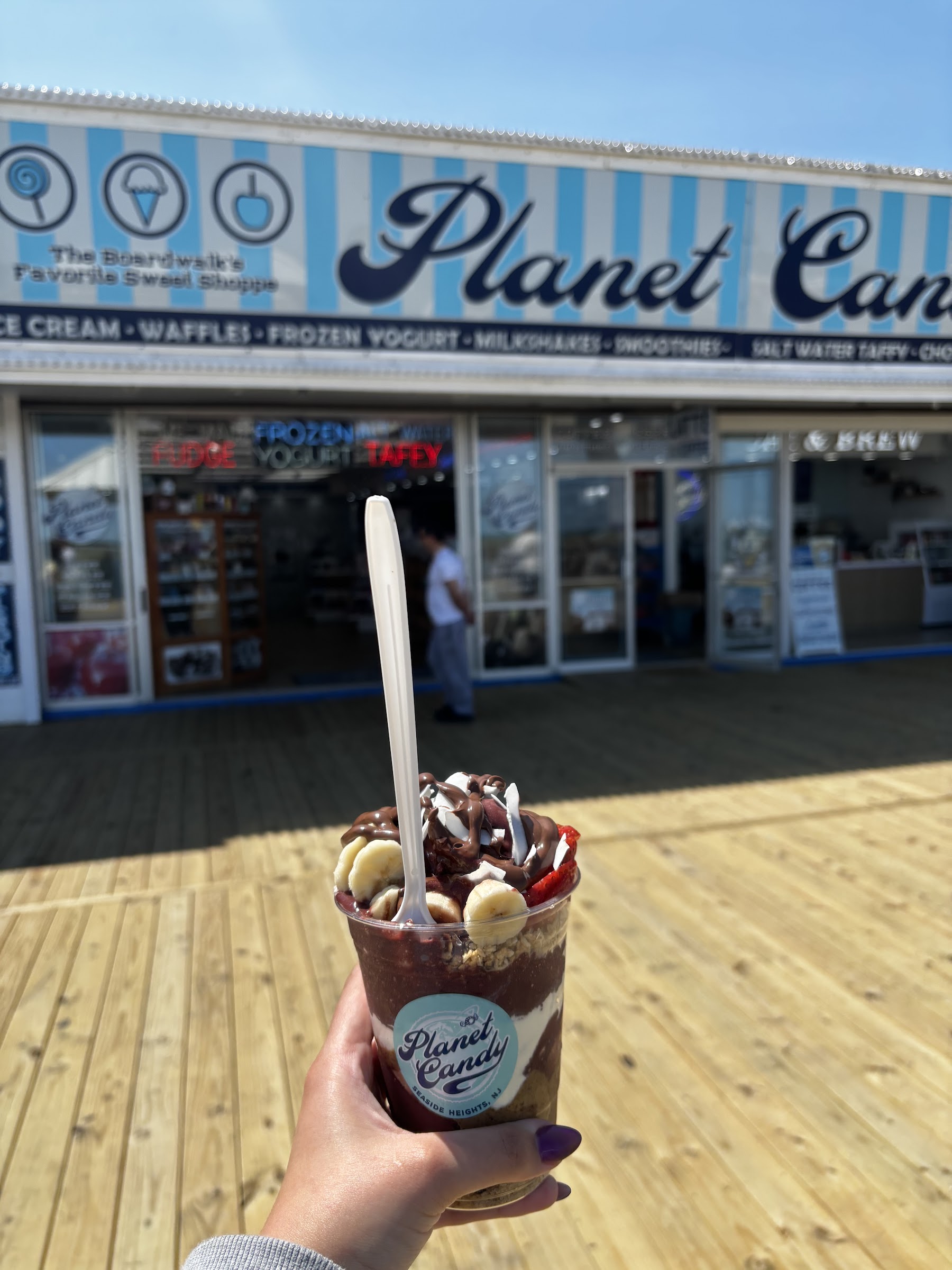 Planet Candy Frozen Yogurt & Ice Cream photo